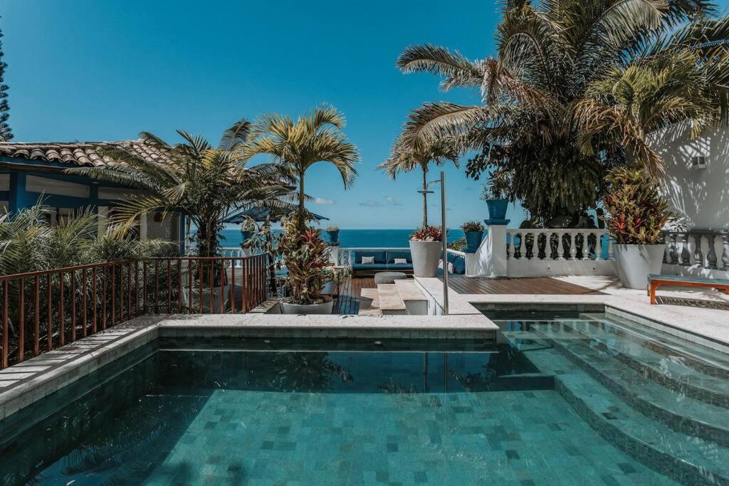 Tropical Escape Next To Leblon Villa